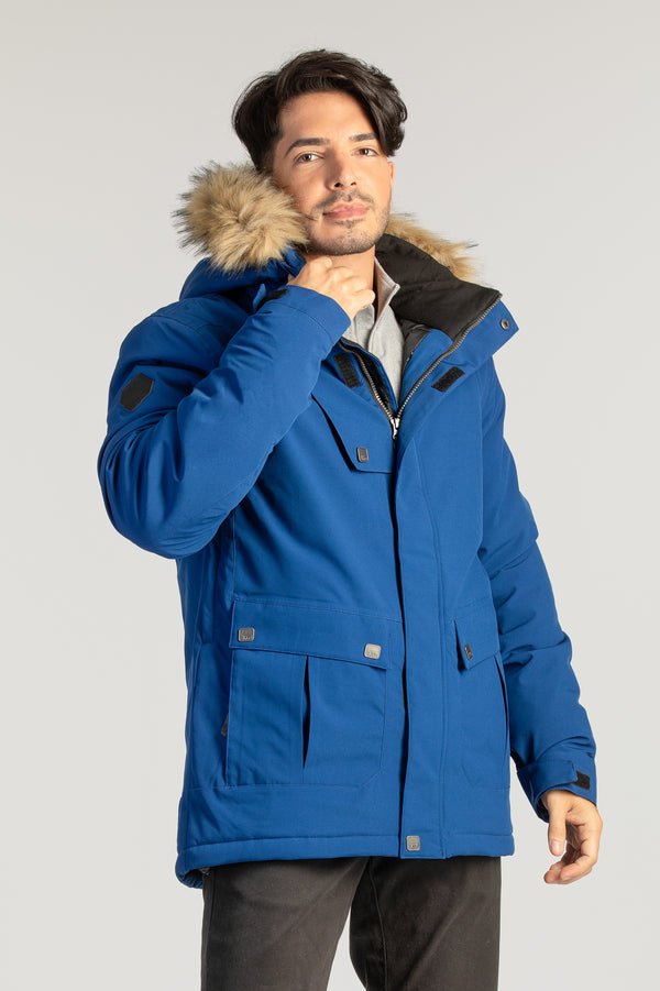 Manteau d'hiver corporatif bleu pour les entreprises. Éco-responsable avec tissu recyclé pour homme allant jusqu'à Taille Plus.