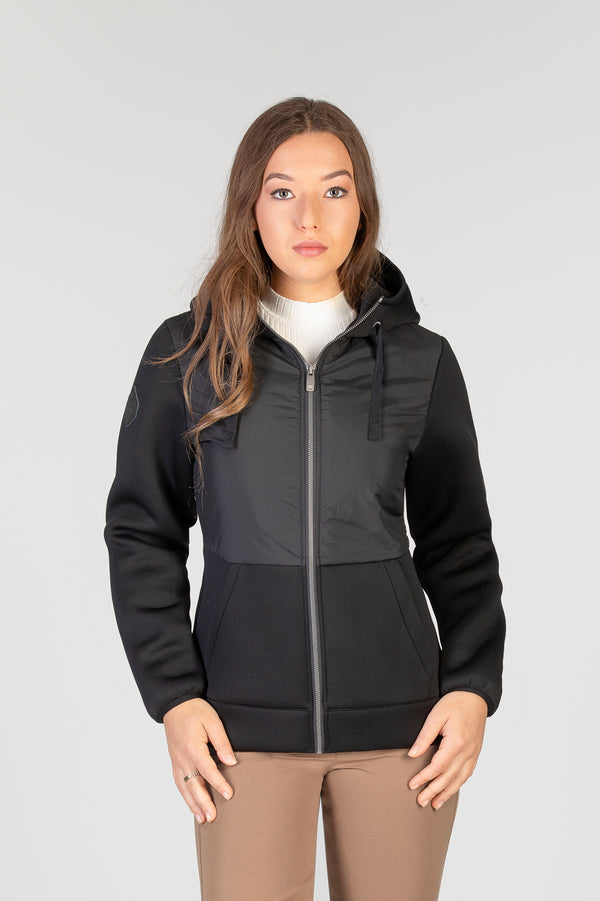 Manteau corporatif en scuba type softshell pour les équipes, employés, entreprises. Éco-responsable avec tissu recyclé noir pour femme allant jusqu'à Taille Plus.