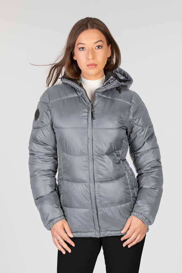 Manteau d'hiver corporatif gris pour les entreprises. Éco-responsable avec tissu recyclé pour femme allant jusqu'à Taille Plus.