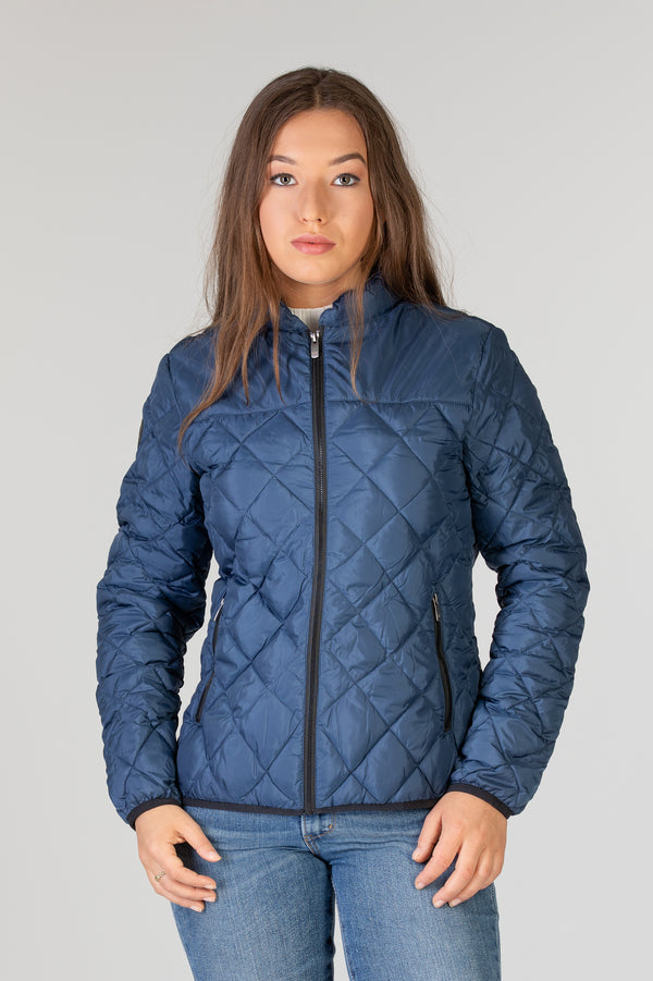 Manteau léger corporatif bleu pour les entreprises. Éco-responsable avec tissu recyclé pour femme allant jusqu'à Taille Plus. Doudoune matelassée.